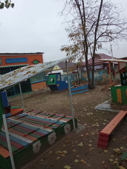 Прогулочная площадка старшей группы