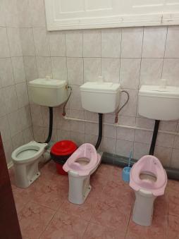 Санитарный узел в групповом помещении 1 младшая группа, туалетная комната